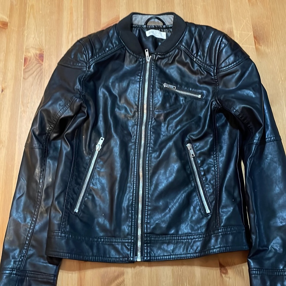 H&M Youth bikers Jacket size 10-11